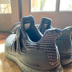 Adidas UltraBoost 4.0 Triple Black